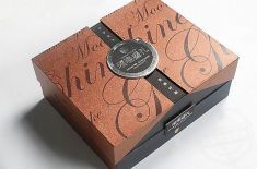 化妝品包裝盒定制價格，合適的工藝才能有合理的價格[吉彩四方]