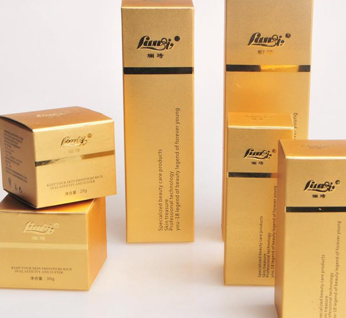 化妝品盒子 金卡紙盒子展示